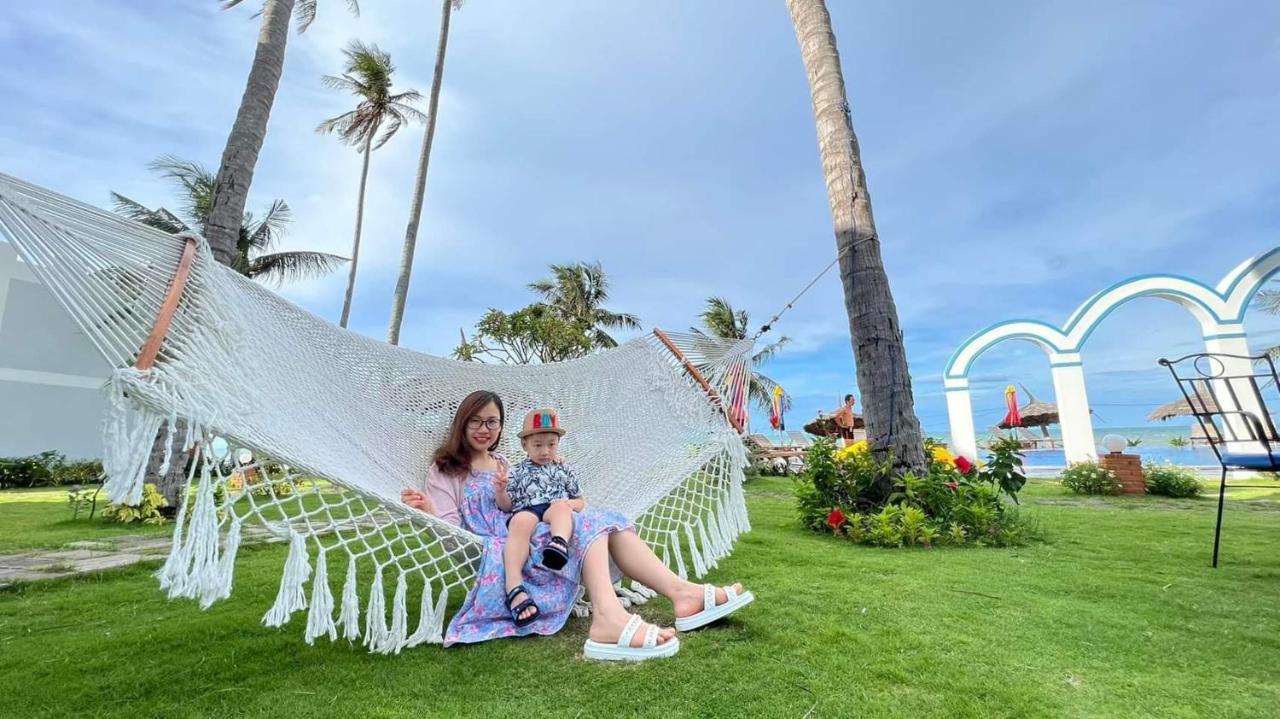 Ocean Place Mui Ne Resort Buitenkant foto
