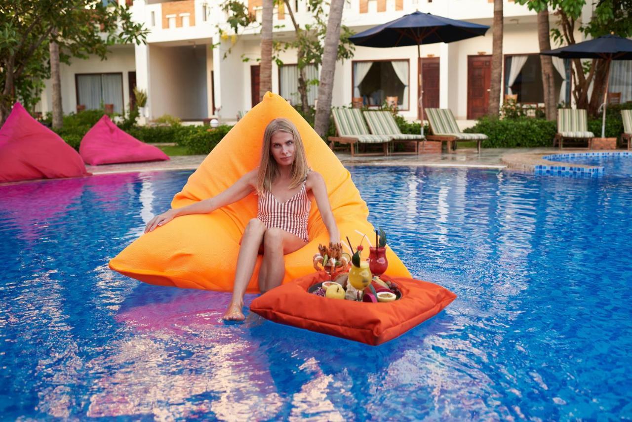 Ocean Place Mui Ne Resort Buitenkant foto