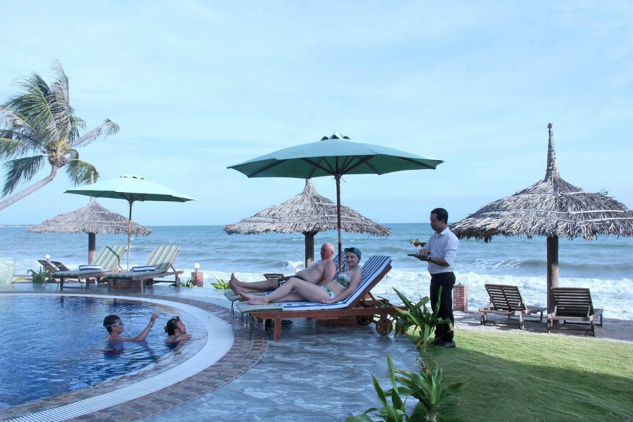 Ocean Place Mui Ne Resort Buitenkant foto