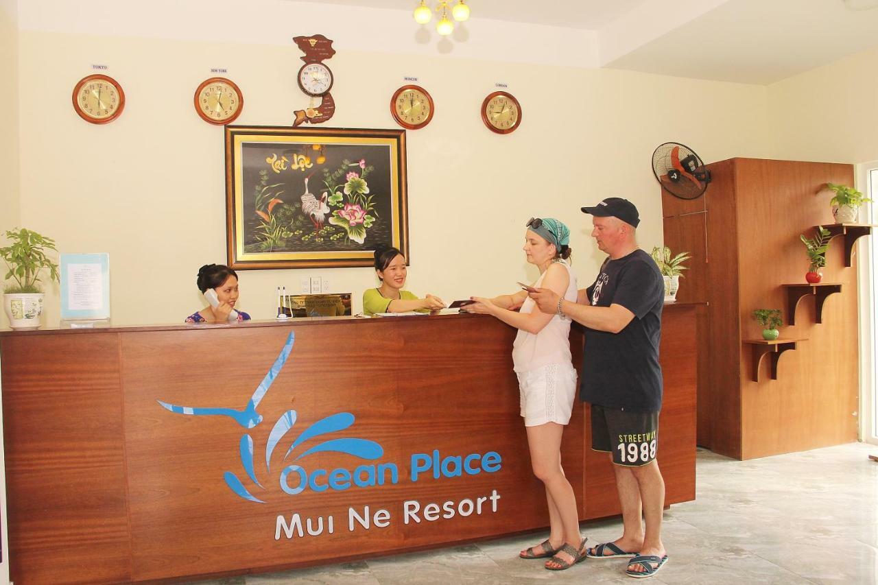 Ocean Place Mui Ne Resort Buitenkant foto